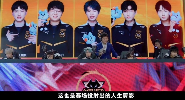 自不同国家